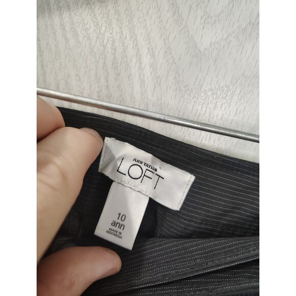 Ann Taylor Loft Flared Wide Leg Casual Dress Pants Size 10 Office Career Wedding - Picture 4 of 9